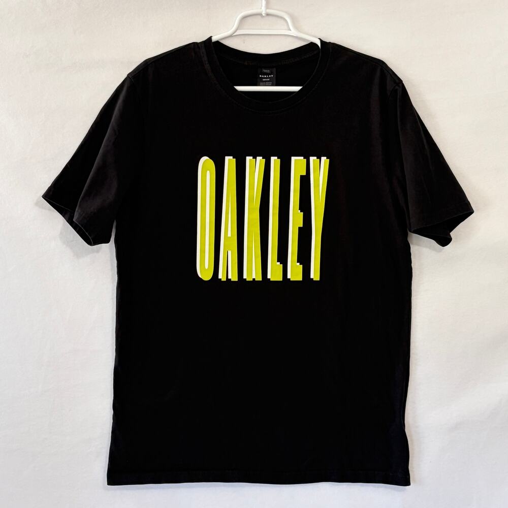 Oakley Tee Shirt Men’s XL Black Short Sleeve Crewneck Big Logo